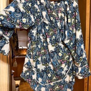 New Directions Blue and White Paisley Skirt